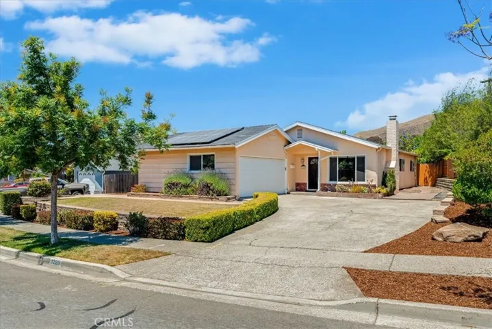 1226 Briarwood Drive, San Luis Obispo, California 93401