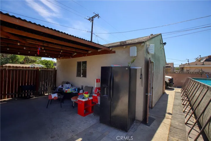 2590 E Carson Street, Carson, California 90810