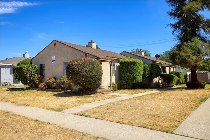 2590 E Carson Street, Carson, California 90810