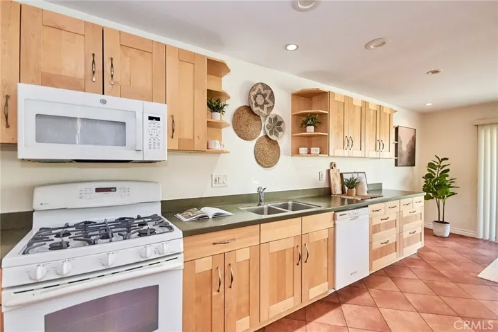 4725 Cardena, Yorba Linda, California 92886