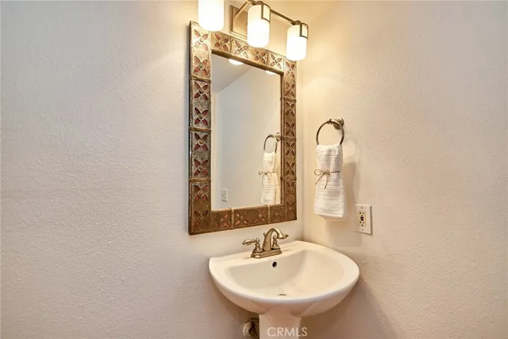 4725 Cardena, Yorba Linda, California 92886