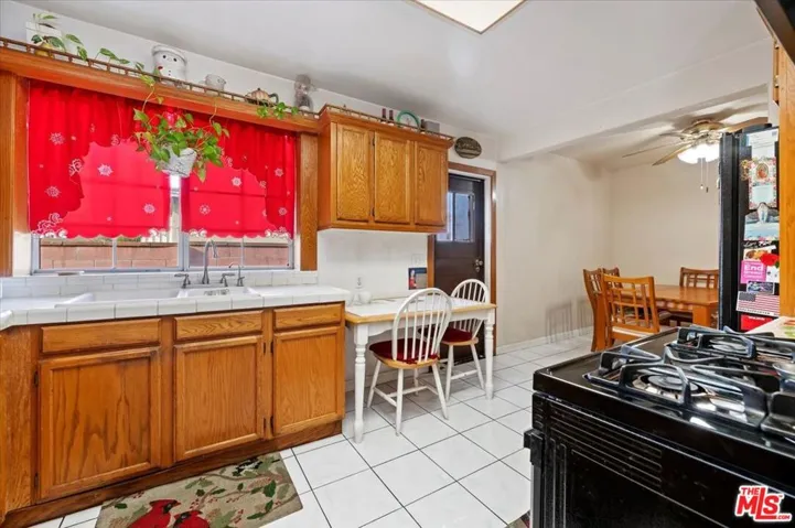 11522 Tana Avenue, Whittier, California 90604