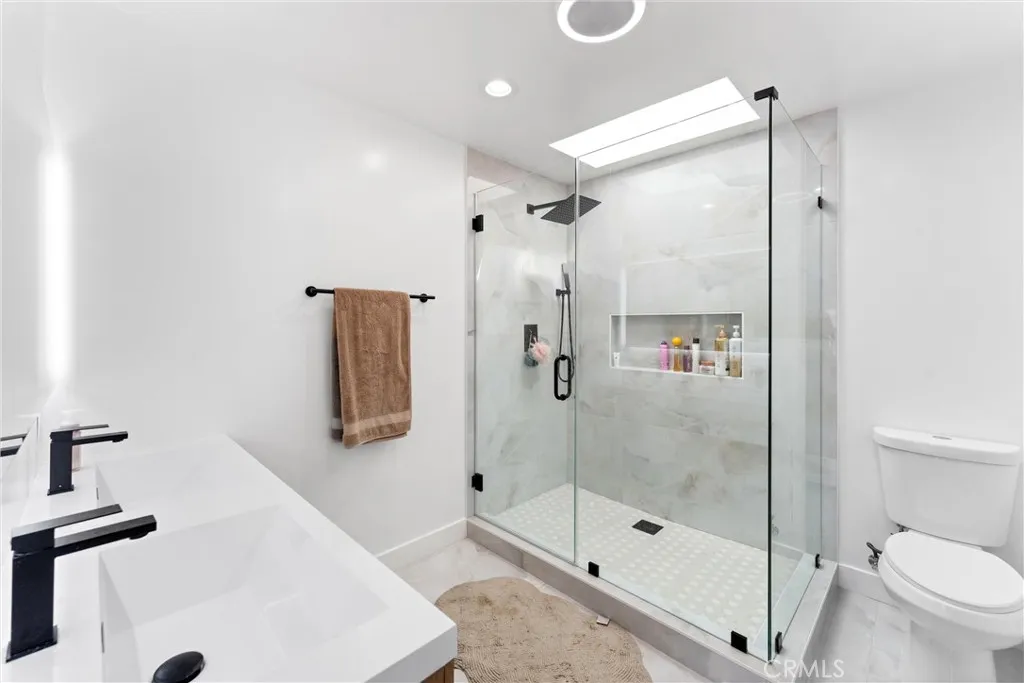 1290 N Tippetts Lane, Anaheim, California 92807 home-pic-27