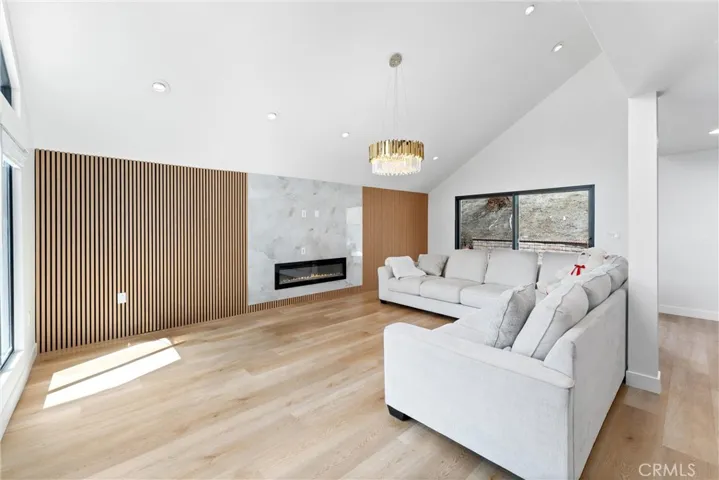 1290 N Tippetts Lane, Anaheim Hills, California 92807