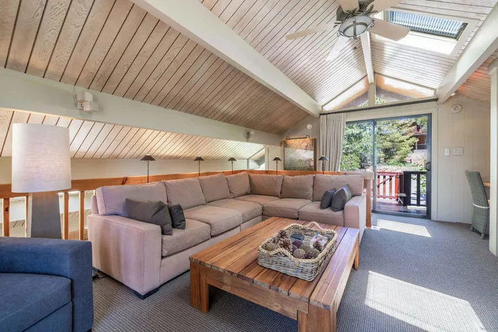 Livingroom3-