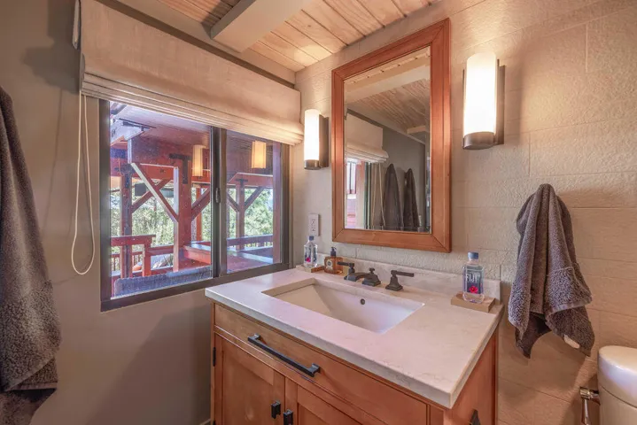 3rdBathroom2-