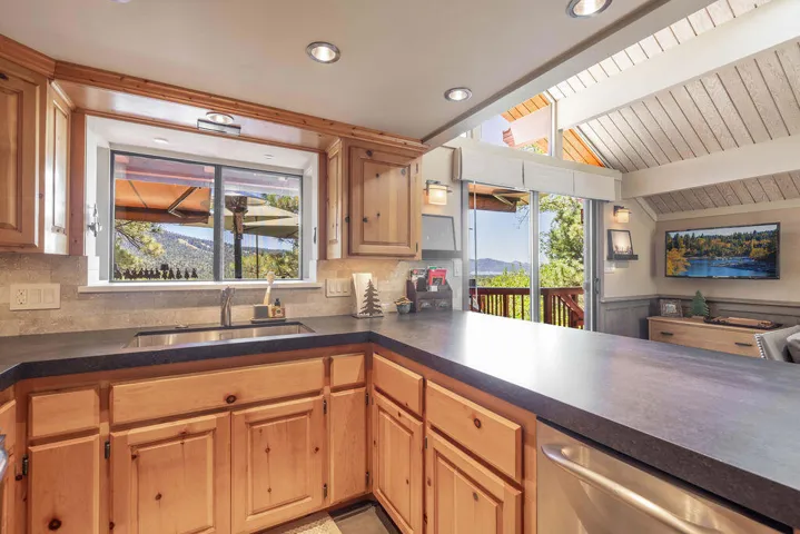 Kitchen3-