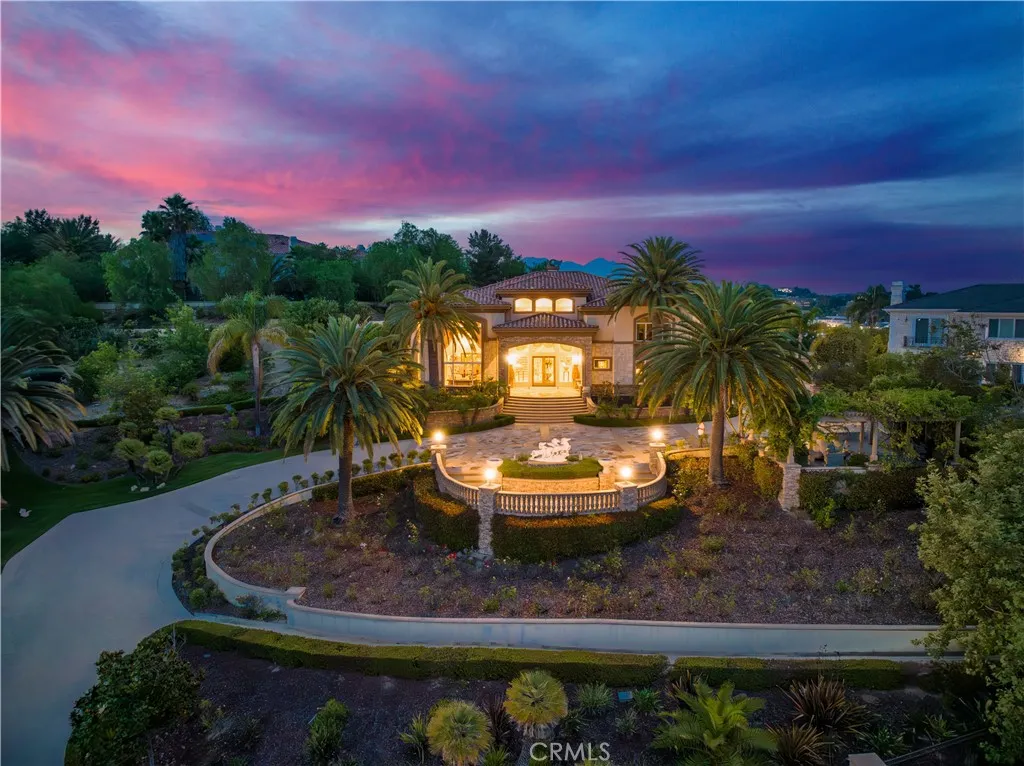 22883 Canyon View Road, Diamond Bar, California 91765, 7 Bedrooms Bedrooms, ,10 BathroomsBathrooms,Residential,For Sale,Canyon View,TR25166865