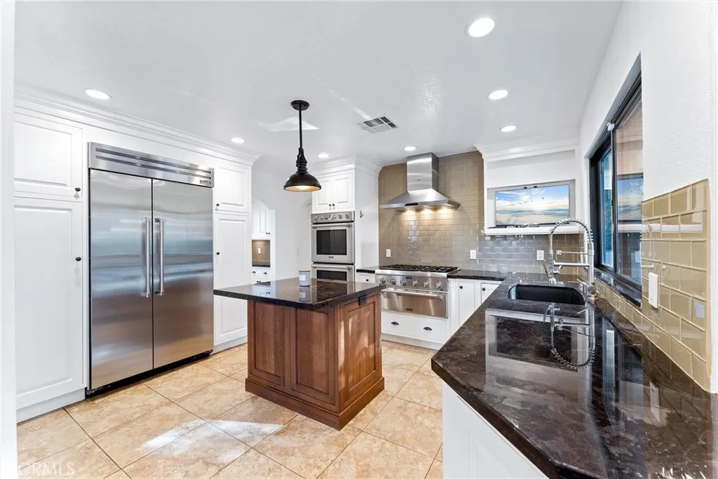 604 Avenida Acapulco, San Clemente, California 92672 home-pic-23