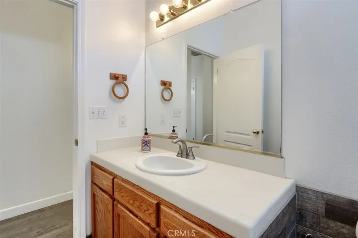 10419 N Woodrow Avenue, Fresno, California 93730