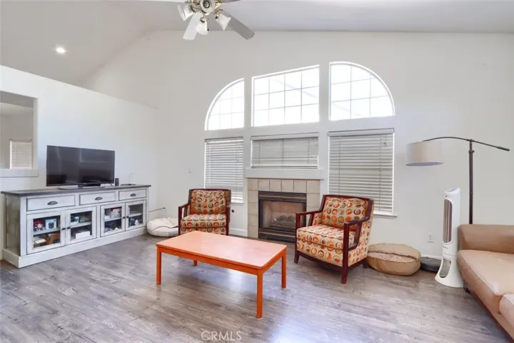 10419 N Woodrow Avenue, Fresno, California 93730