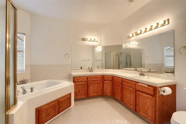 10419 N Woodrow Avenue, Fresno, California 93730