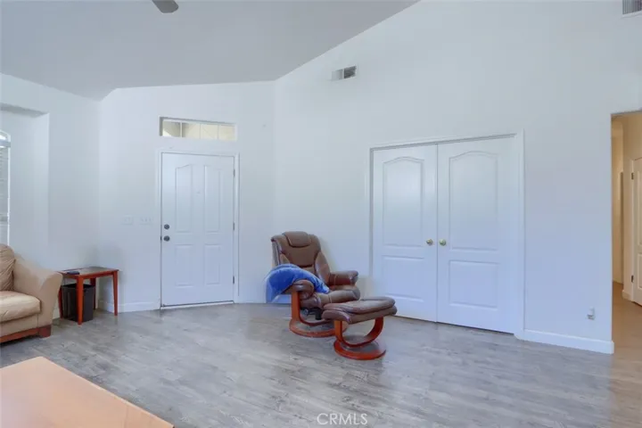 10419 N Woodrow Avenue, Fresno, California 93730