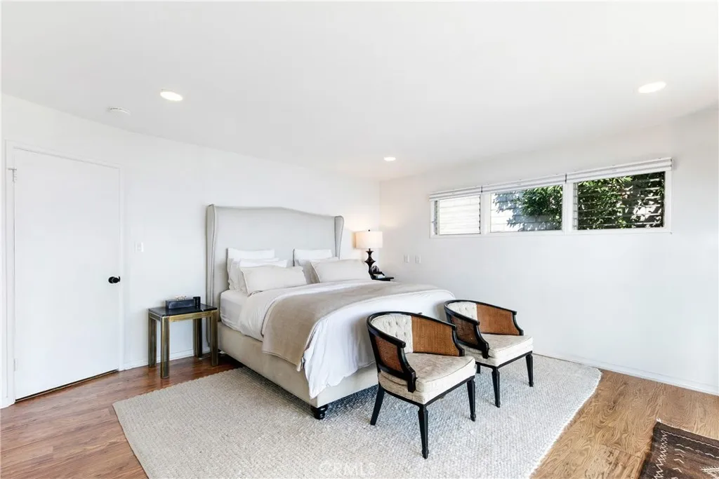 3662 Sweetwater Canyon Drive, Malibu, California 90265 home-pic-17