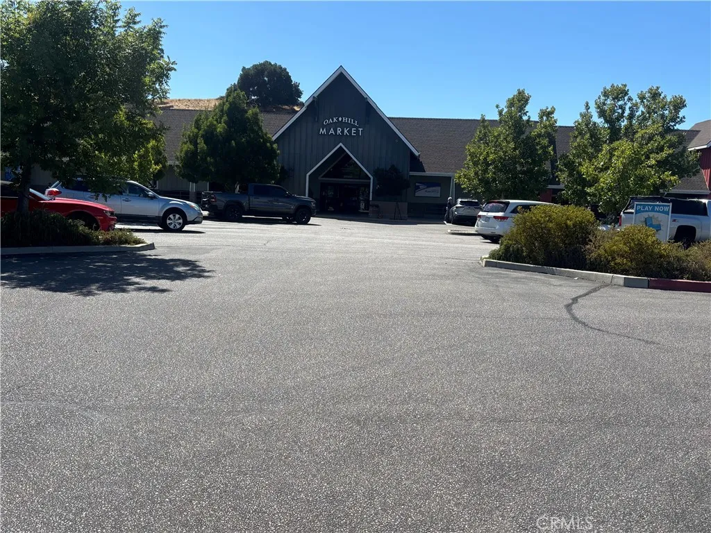 Oak Hill Market