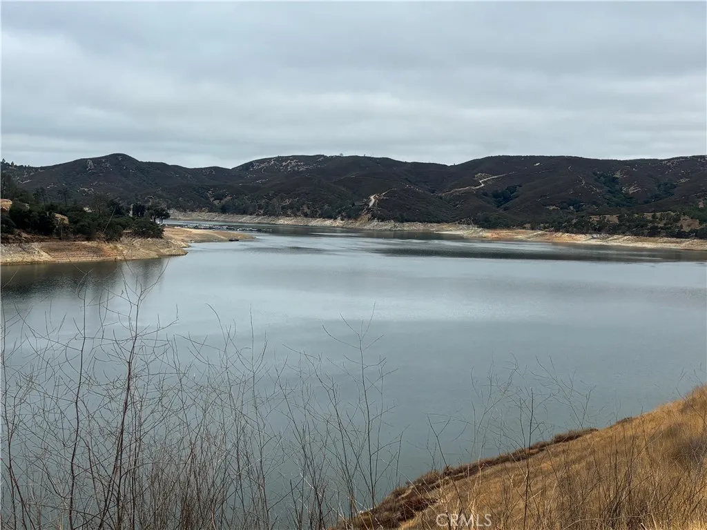 Lake Nacimiento