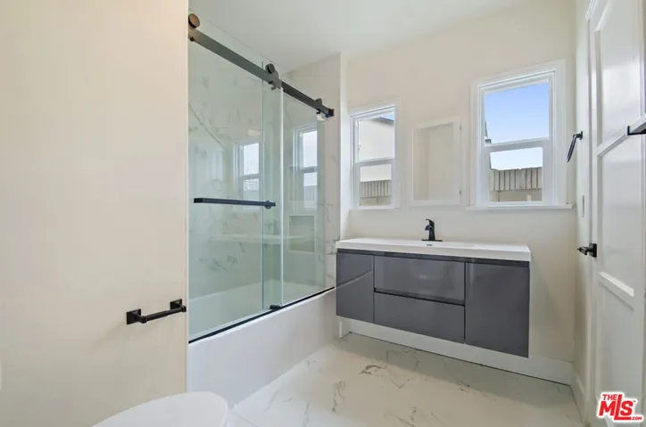 bath 1