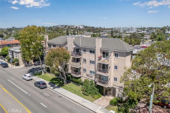 4701 E Anaheim Street 304, Long Beach, California 90804