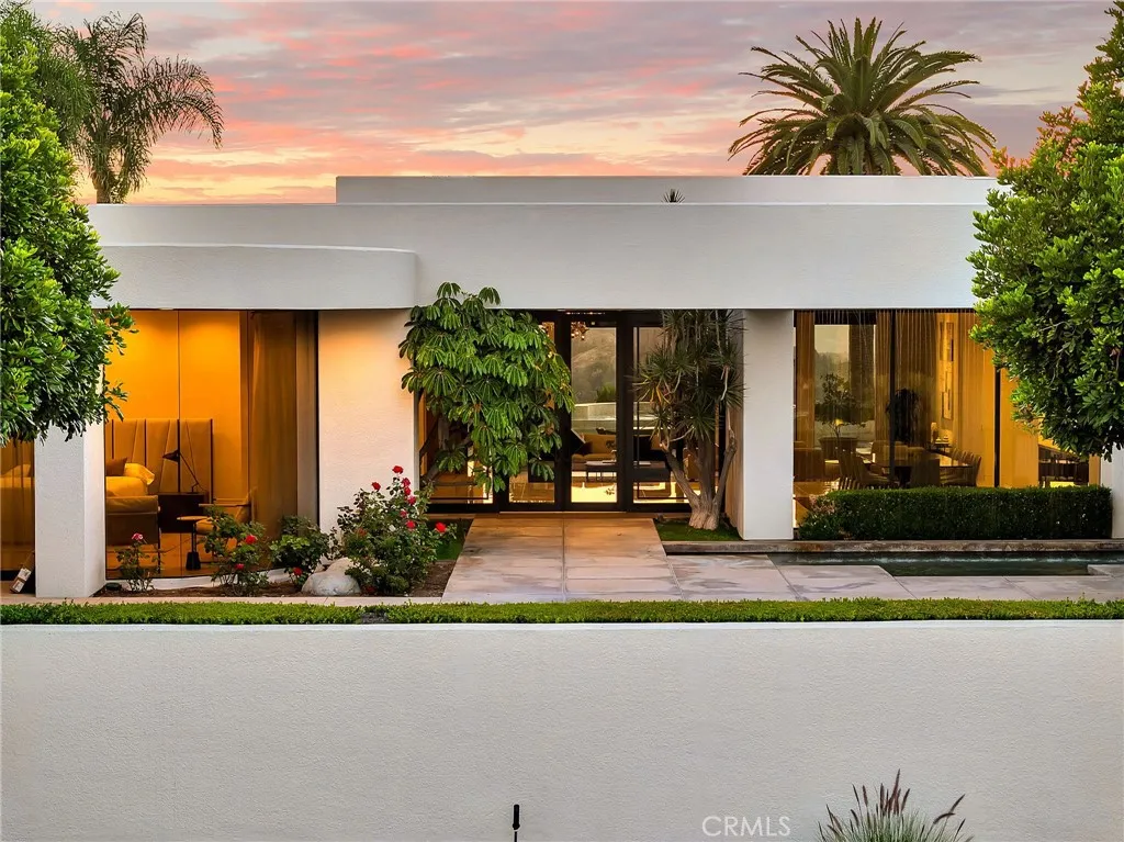 2130 Old Quarry Road, Riverside, California 92506 home-pic-8