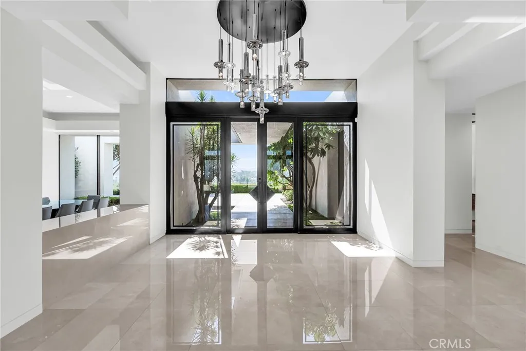 2130 Old Quarry Road, Riverside, California 92506 home-pic-10