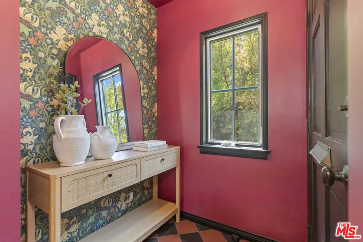 4440 Elmer Avenue, North Hollywood, California 91602