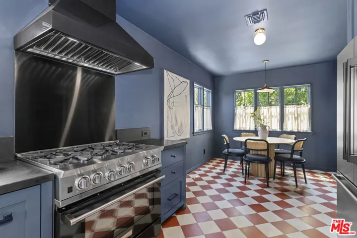 4440 Elmer Avenue, North Hollywood, California 91602