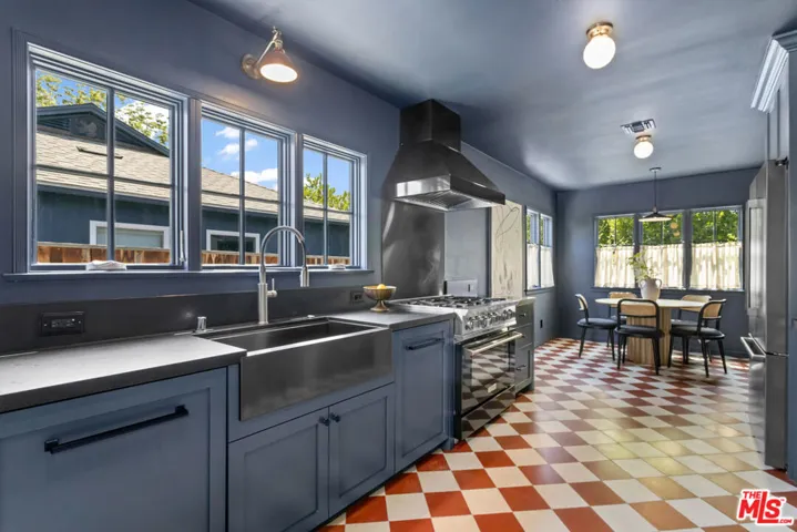 4440 Elmer Avenue, North Hollywood, California 91602