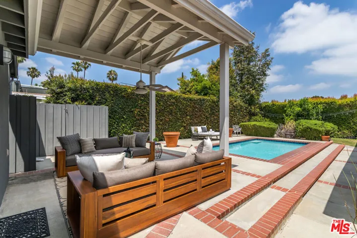 4440 Elmer Avenue, North Hollywood, California 91602