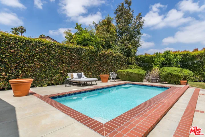 4440 Elmer Avenue, North Hollywood, California 91602