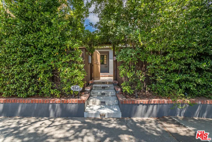 4440 Elmer Avenue, North Hollywood, California 91602
