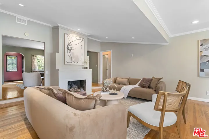 4440 Elmer Avenue, North Hollywood, California 91602