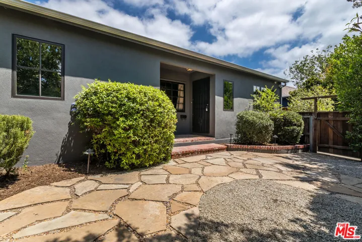4440 Elmer Avenue, North Hollywood, California 91602