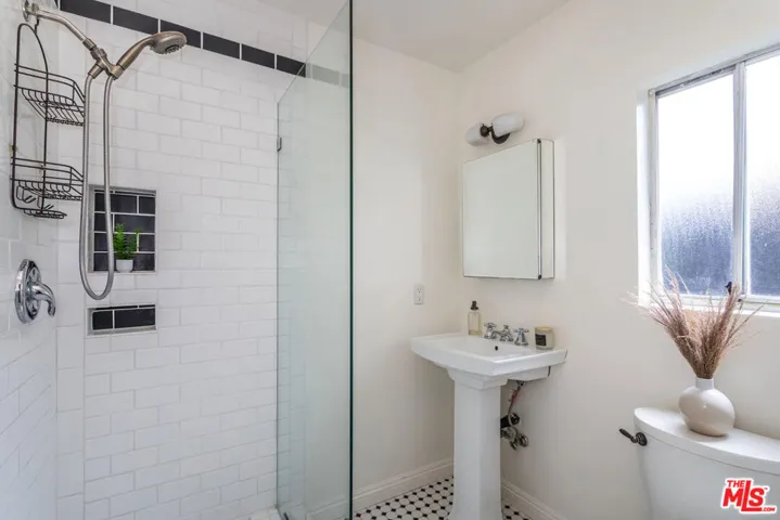 4440 Elmer Avenue, North Hollywood, California 91602