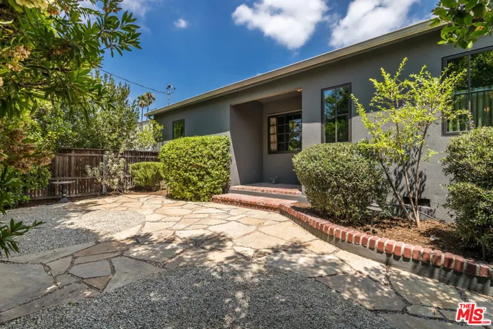 4440 Elmer Avenue, North Hollywood, California 91602