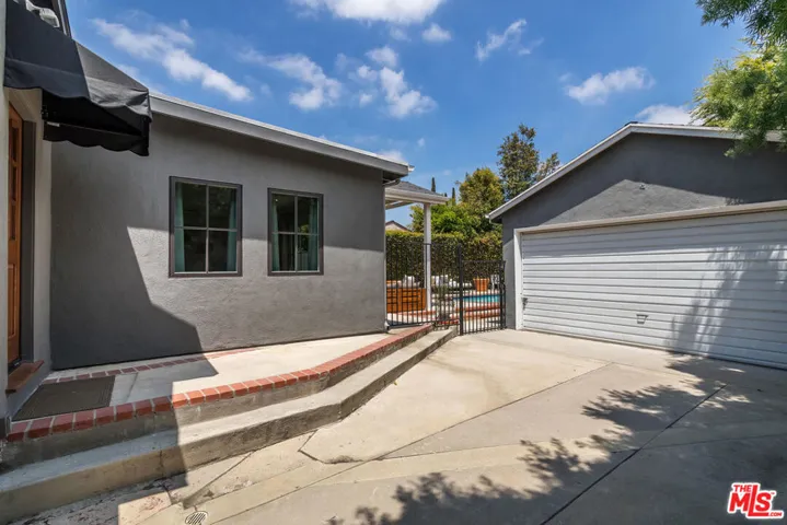 4440 Elmer Avenue, North Hollywood, California 91602