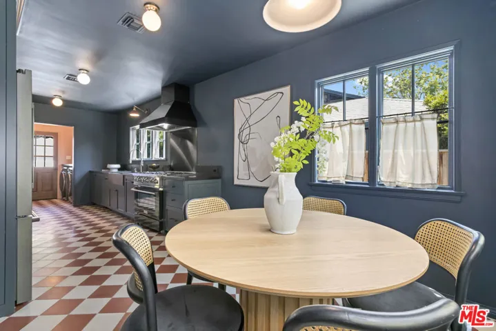 4440 Elmer Avenue, North Hollywood, California 91602