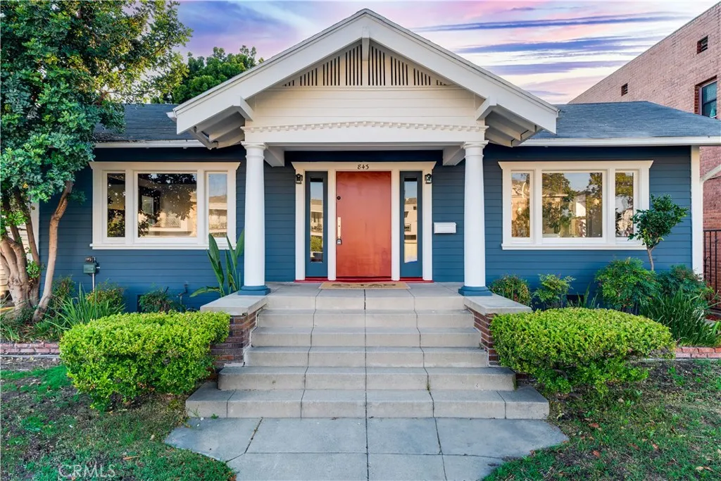 843 Cedar Avenue, Long Beach, California 90813, 3 Bedrooms Bedrooms, ,3 BathroomsBathrooms,Residential,For Sale,Cedar,TR25166170
