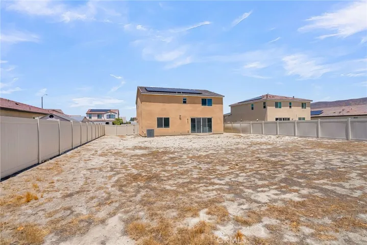 1443 Babbling Brook Place, San Jacinto, California 92582