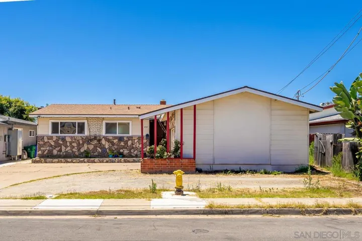 4927 Deaton Drive, San Diego, California 92102
