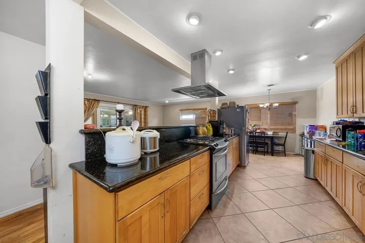 4927 Deaton Drive, San Diego, California 92102