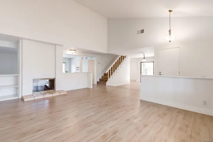 6 Duane, Irvine, California 92620