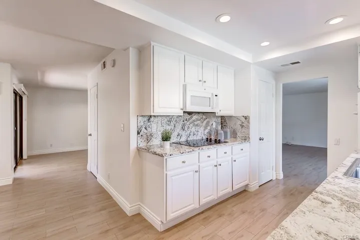 6 Duane, Irvine, California 92620