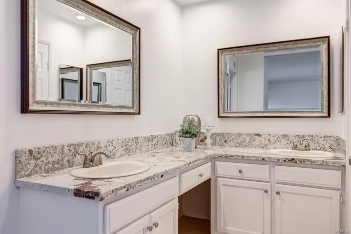 6 Duane, Irvine, California 92620