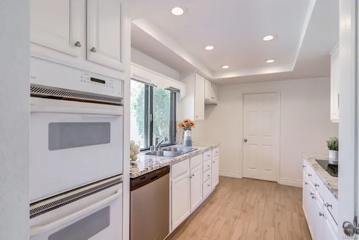 6 Duane, Irvine, California 92620