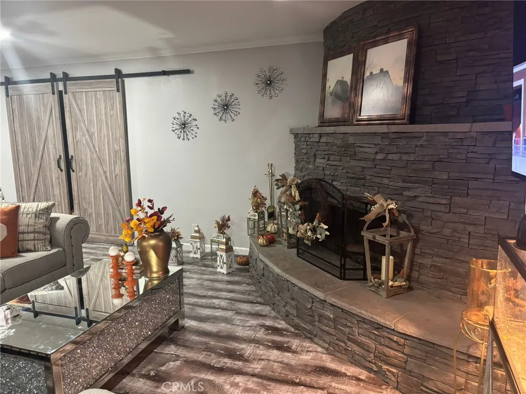 6995 Summit Valley Road, Hesperia, California 92345 home-pic-8