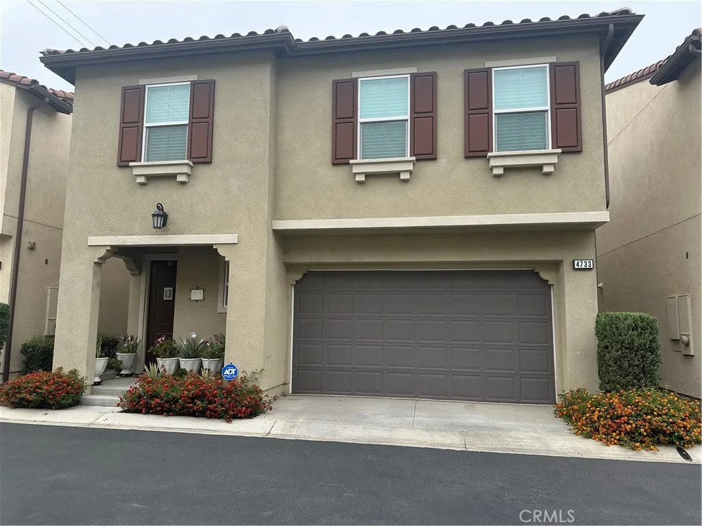 4733 Holly Avenue, Long Beach, California 90805 home-pic-1