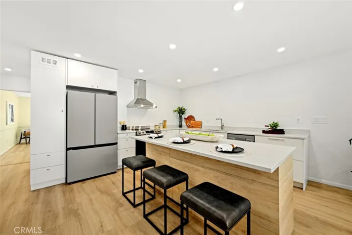 7527 Jerez Court E, Carlsbad, California 92009