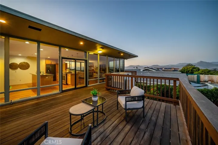 Gorgeous Ipe Wood Deck in Back