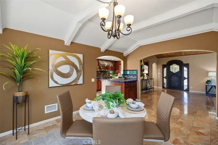 3180 Mountain View Drive, Laguna Beach, California 92651