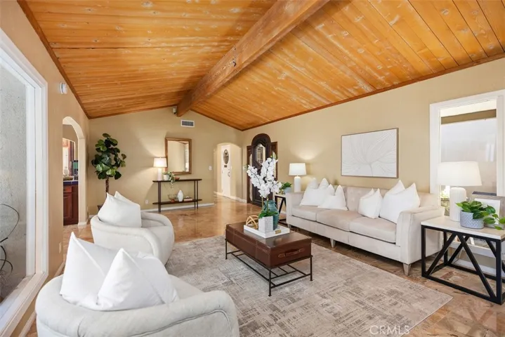 3180 Mountain View Drive, Laguna Beach, California 92651